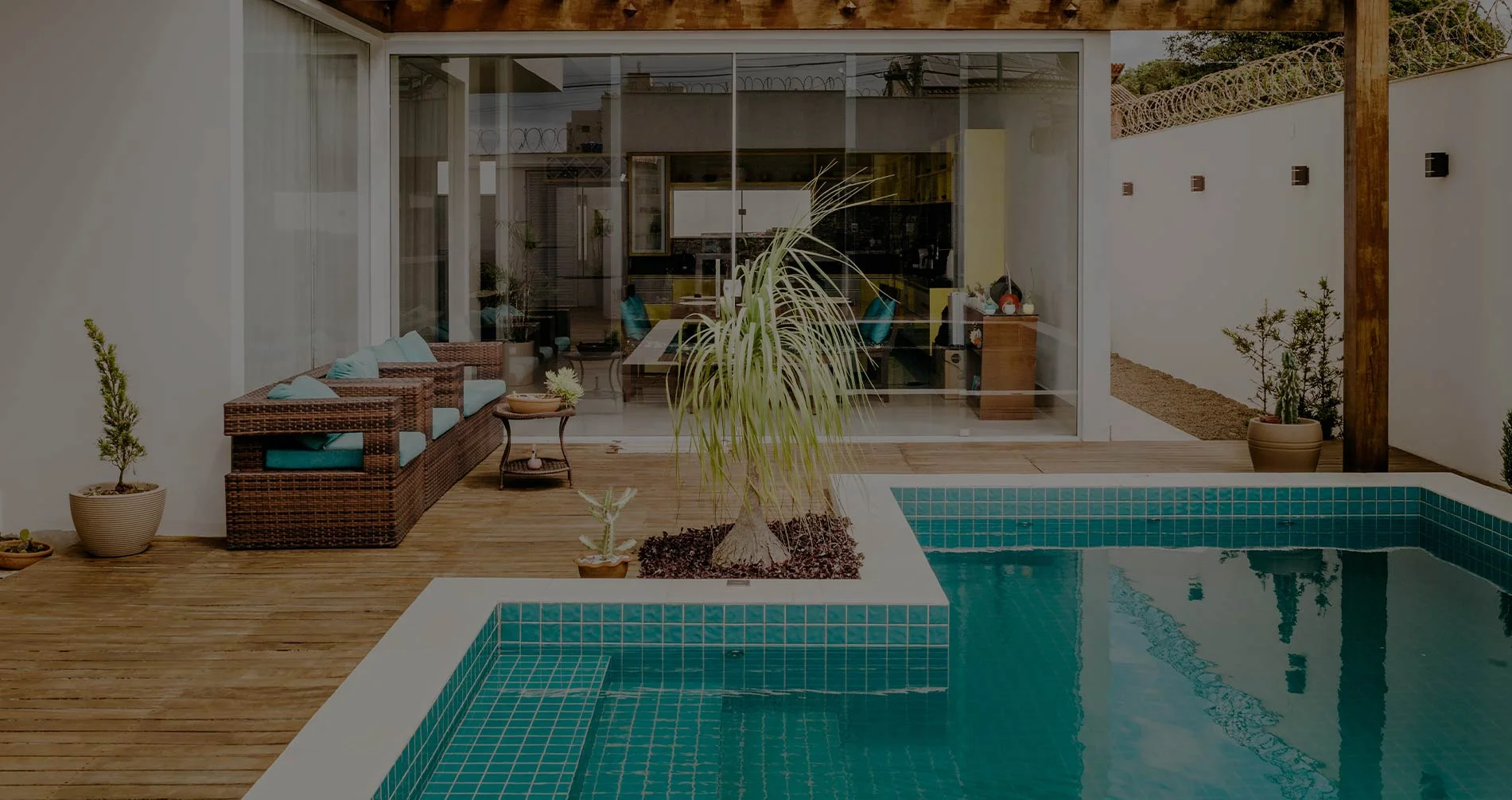 happy-pools-header
